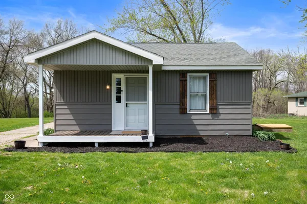 $174,900 | 12800 West State Road 32, Yorktown, IN 47396