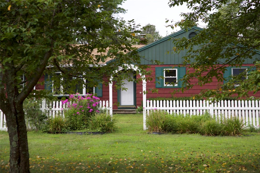 6 Bearskin Farm Road North Smithfield, RI 02896 - Photo 1 of 26 Gallery Image 1