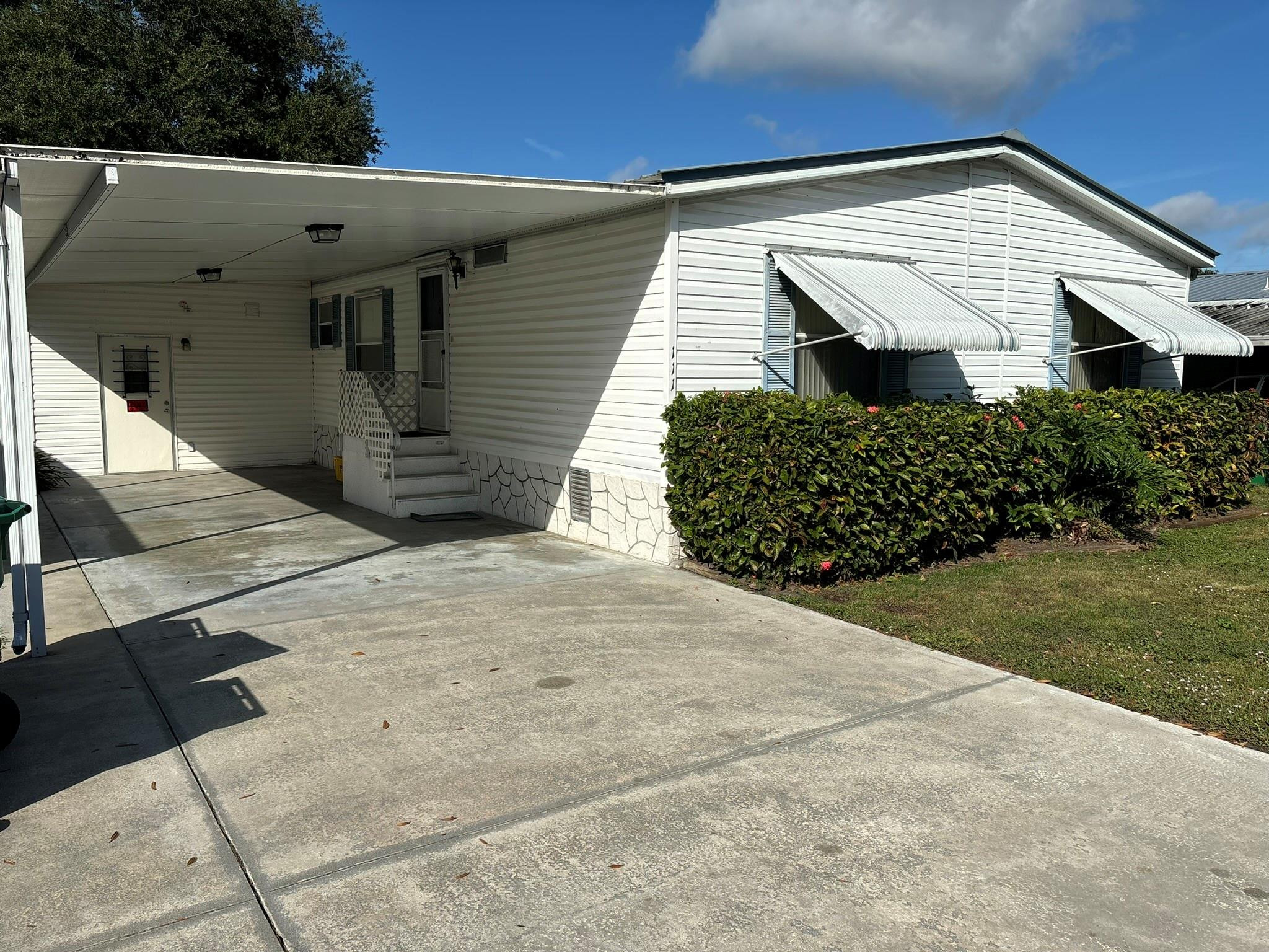 111 Northeast 8th Avenue Okeechobee, FL 34972 - Photo 2 of 28 Photo 2