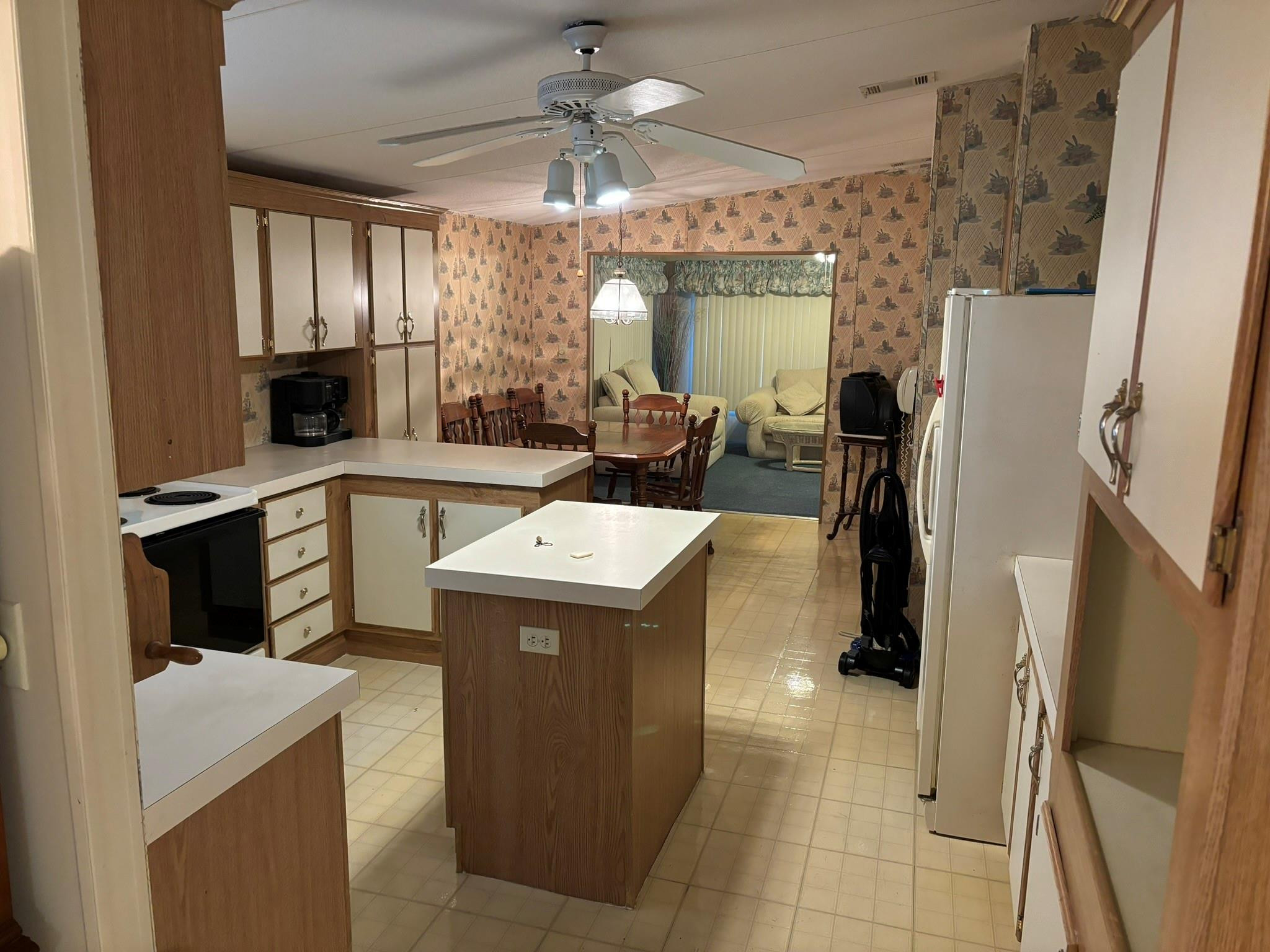 111 Northeast 8th Avenue Okeechobee, FL 34972 - Photo 10 of 28 Photo 10