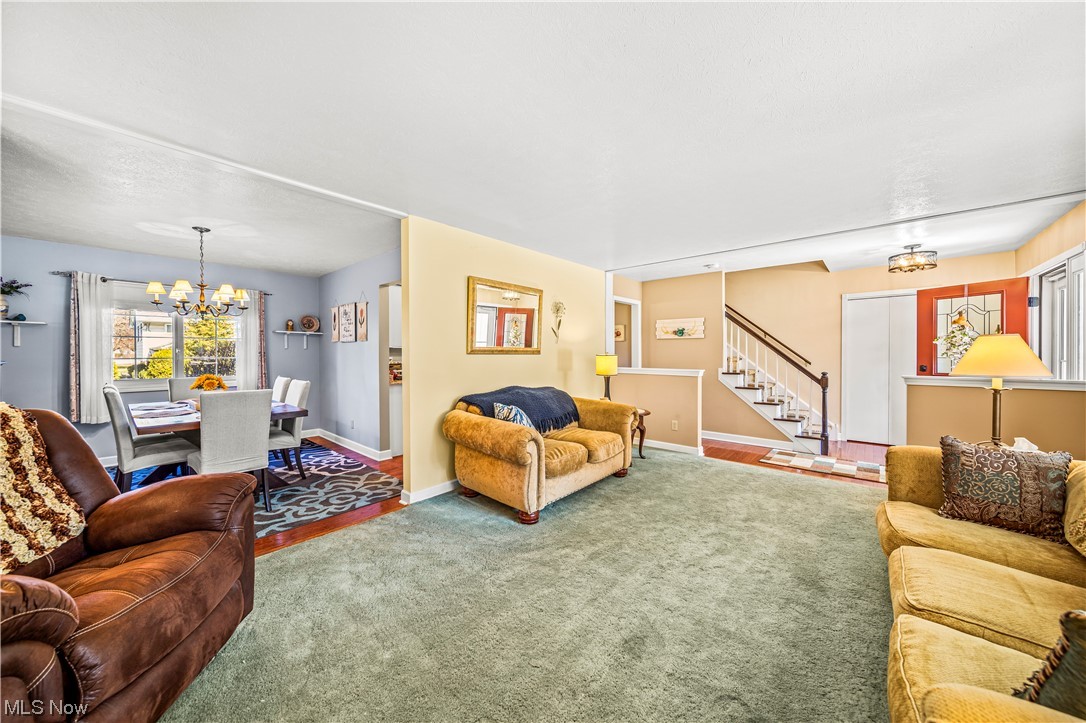 38892 Johnnycake Ridge Road Willoughby, OH 44094 - Photo 6 of 46 Gallery Image 6