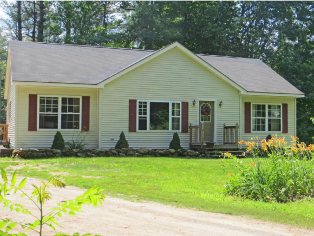 62 Sanborn Road New Hampton, NH 03256 - Photo 2 of 36