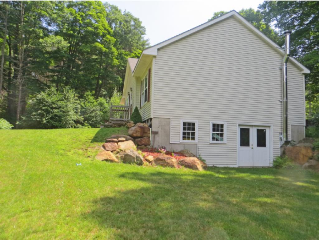 62 Sanborn Road New Hampton, NH 03256 - Photo 4 of 36
