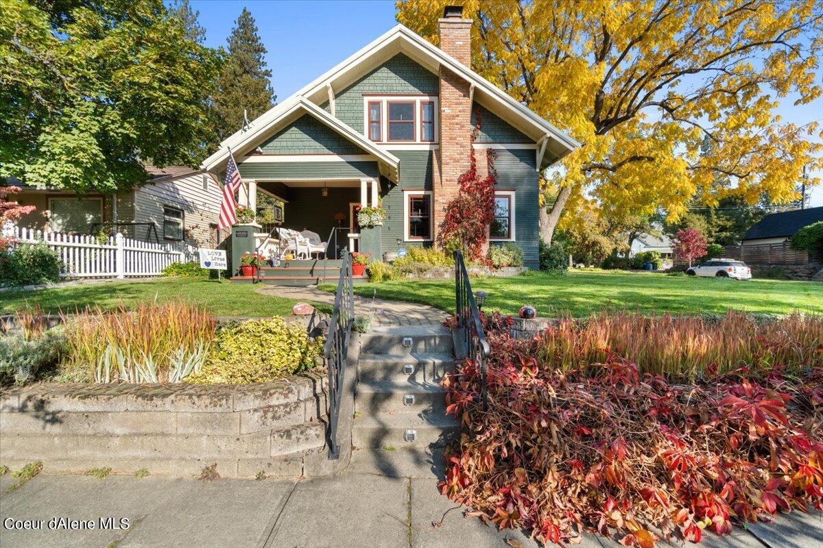 823 East Pennsylvania Avenue, Coeur D'Alene, ID 83814 Compass