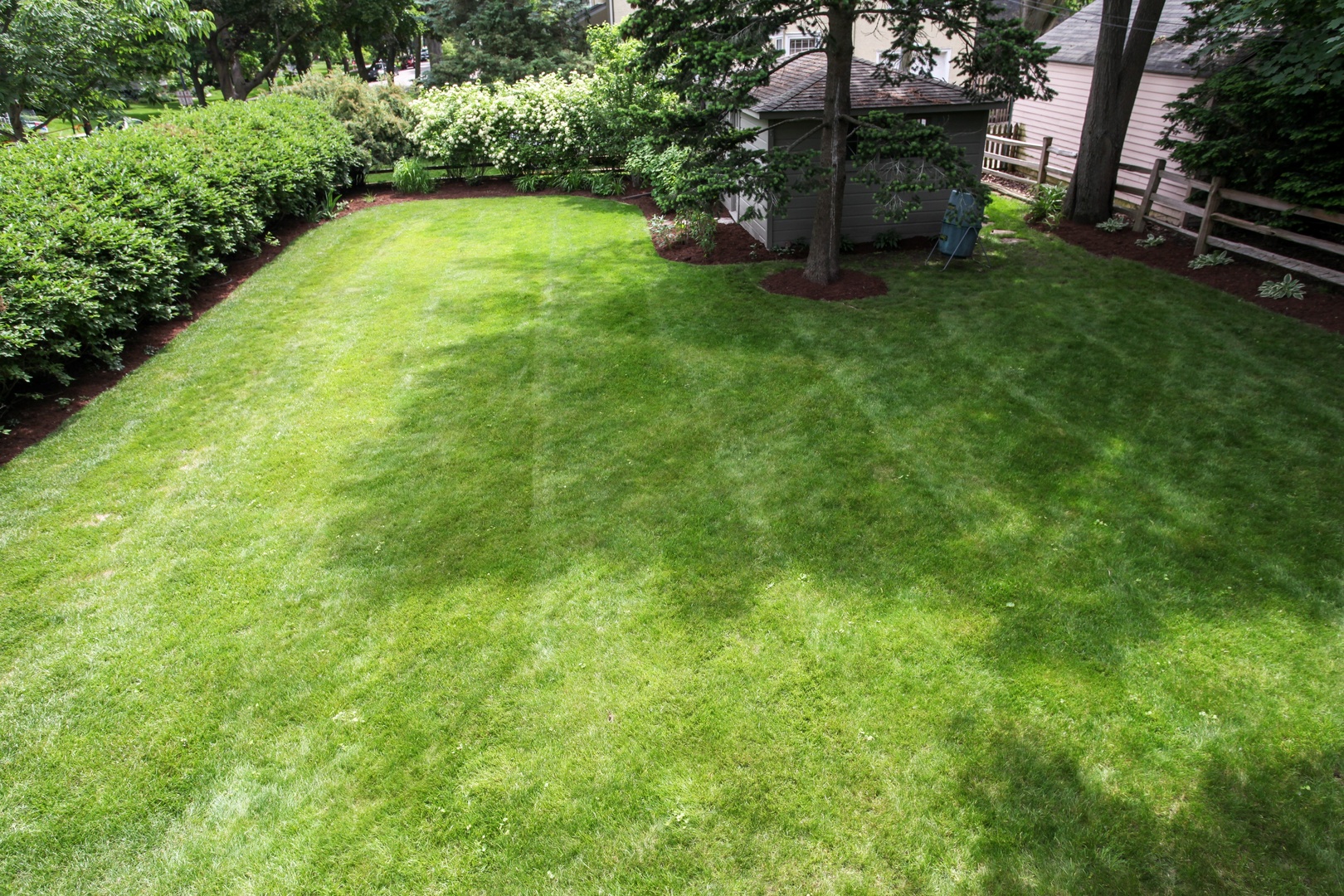 2629 Ridge Avenue Evanston, IL 60201 - Photo 23 of 25 a view of a backyard of the house