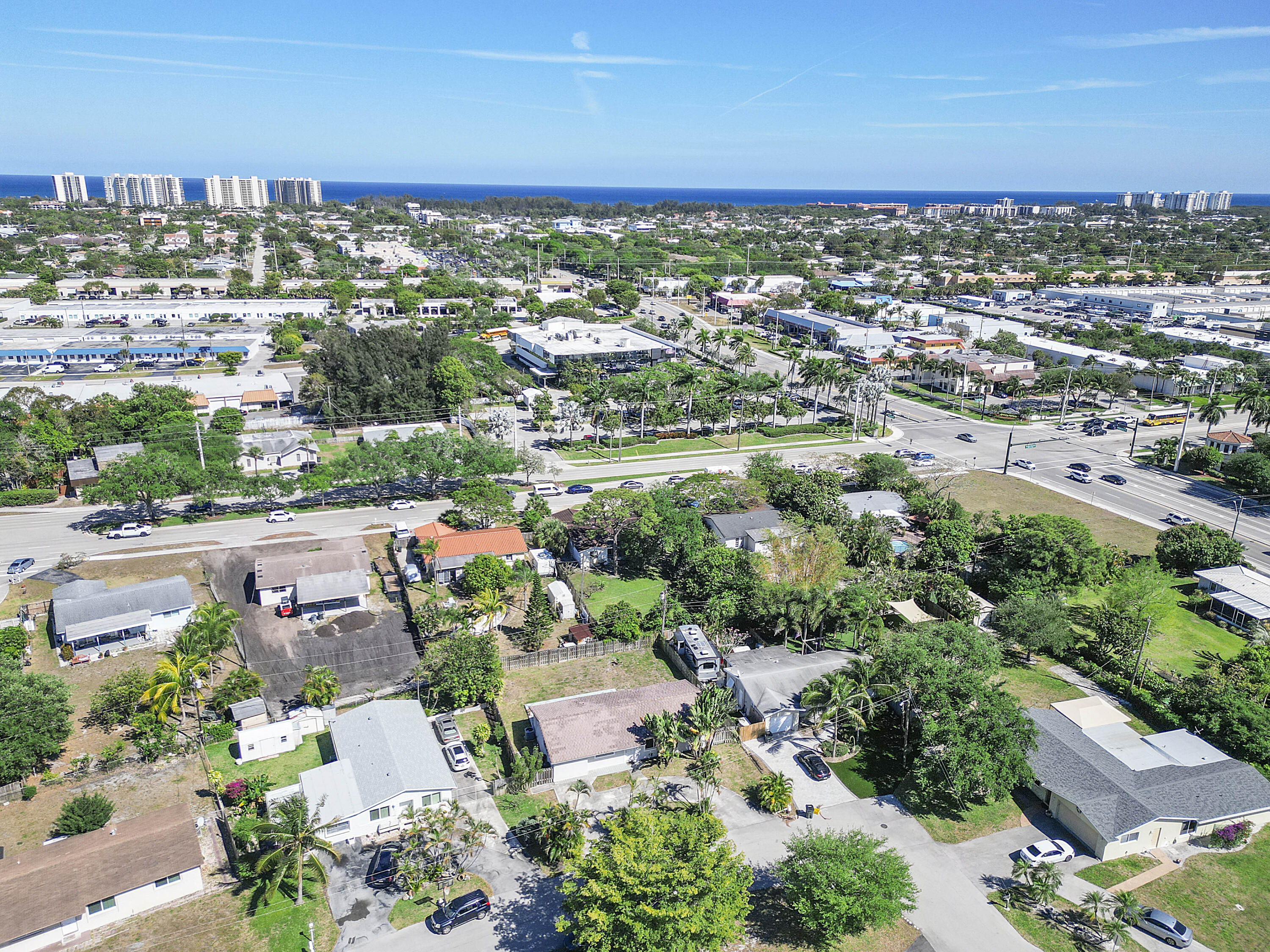 4064 Northwest 2nd Court Boca Raton, FL 33431 - Photo 8 of 57 4064 Nw 2nd Ct_007