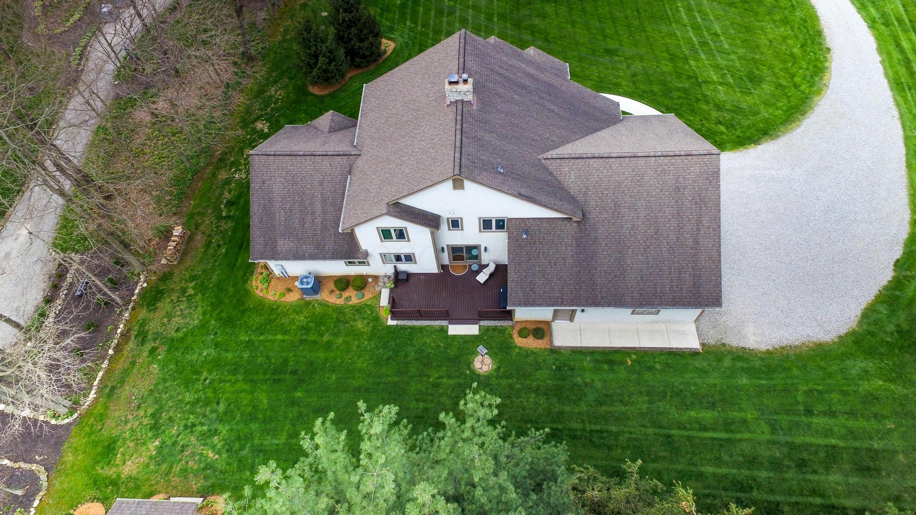 7263 Riverside Drive Powell, OH 43065 - Photo 10 of 16 0010