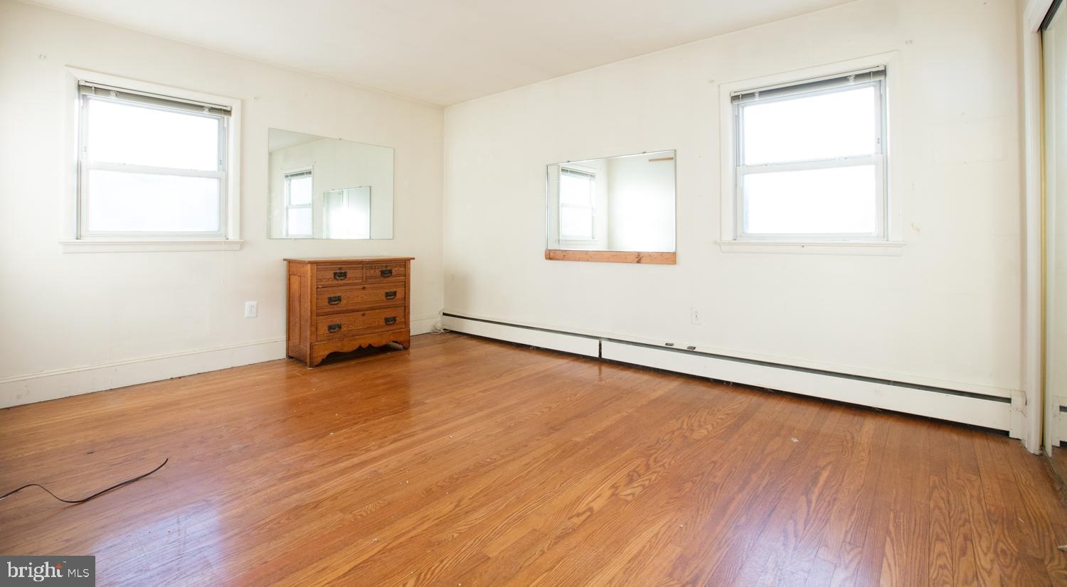 20 Dublin Road Pennington, NJ 08534 - Photo 7 of 12 Bedroom