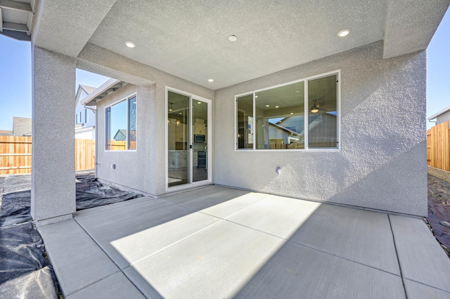 2709 Contour Way Rocklin, CA 95765 - Photo 9 of 14