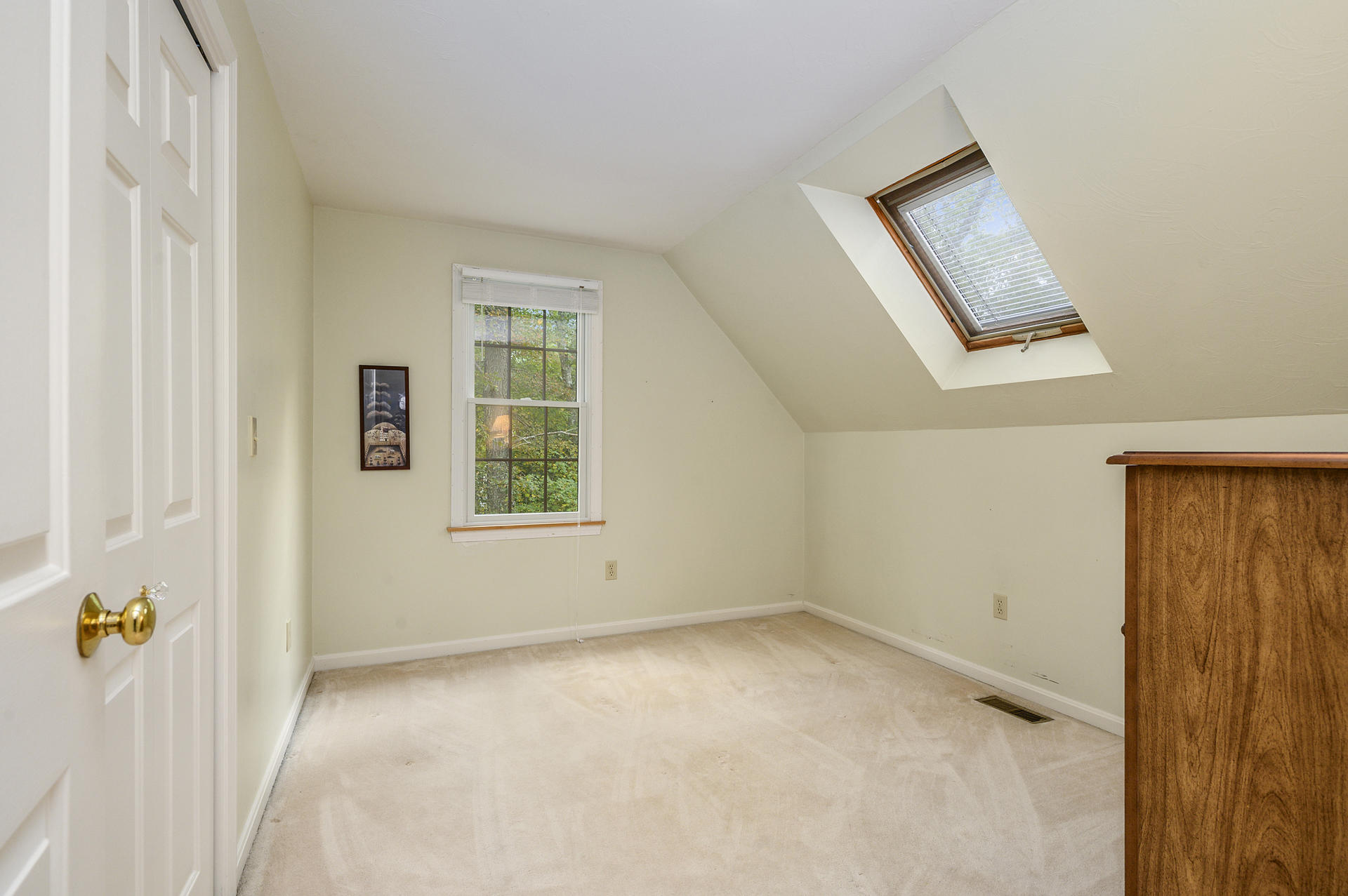 49 Hane Road Marstons Mills, MA 02648 - Photo 15 of 20 an empty room with windows