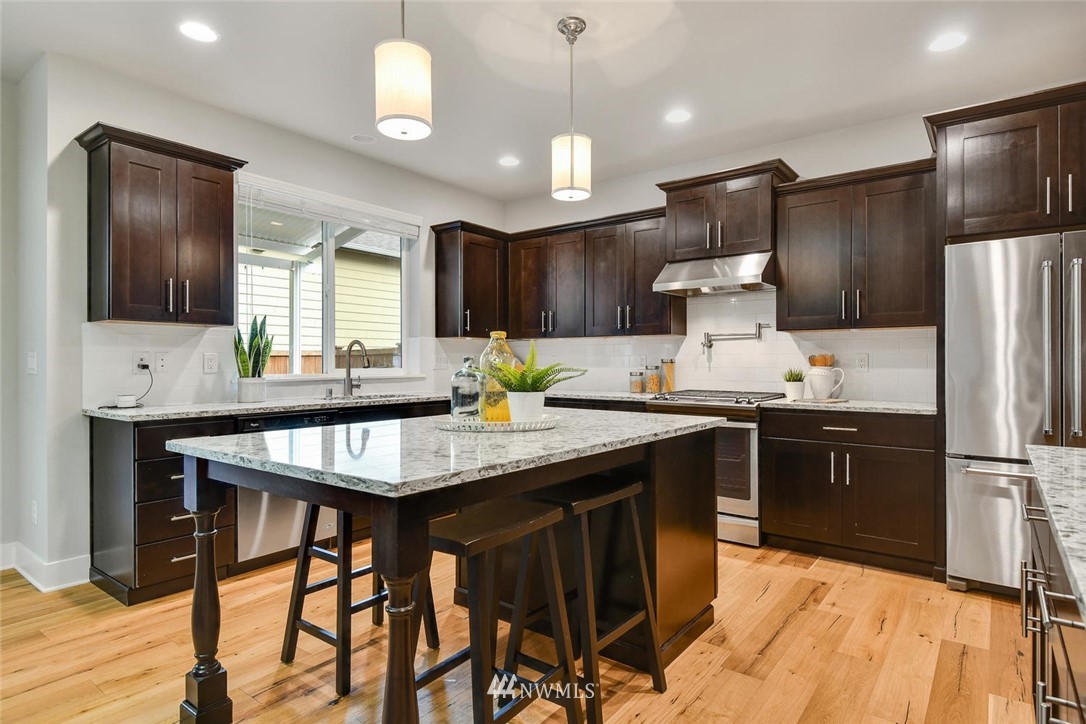 16807 37th Drive Southeast Bothell, WA 98012 - Photo 11 of 36 Gallery Image 11