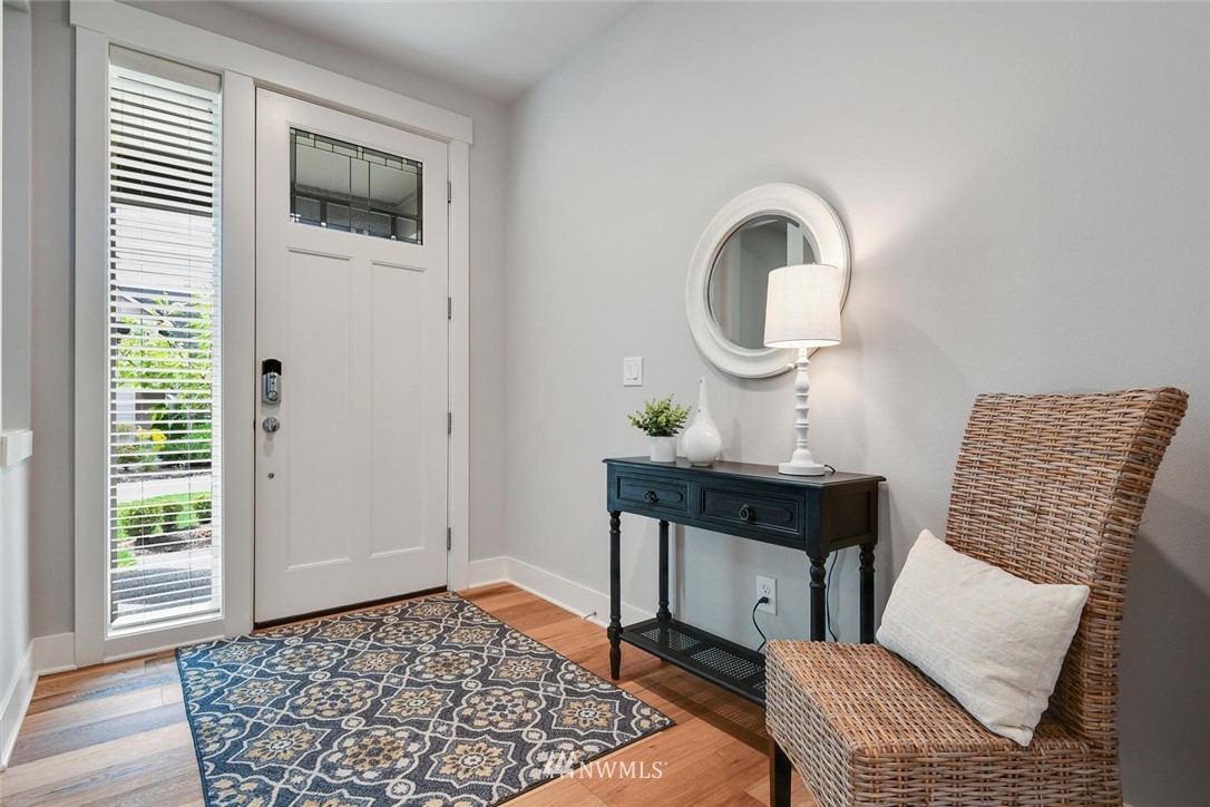 16807 37th Drive Southeast Bothell, WA 98012 - Photo 5 of 36 Gallery Image 5