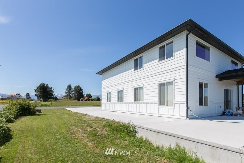 431 Clark Road Sequim, WA 98382 - Photo 3 of 40 Gallery Image 3