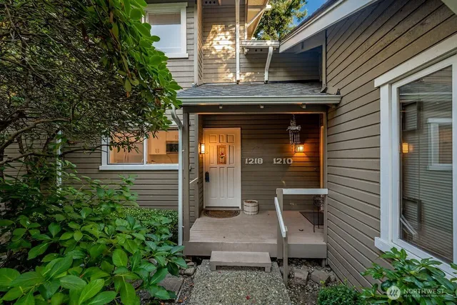 $850,000 | 1218 101st Place Northeast, Bellevue, WA 98004