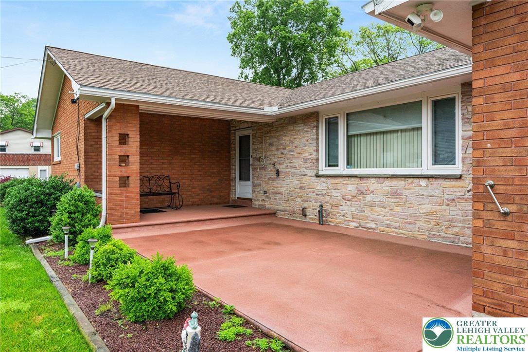 194 Gallagher Road Whitehall, PA 18052 - Photo 4 of 21 a view of outdoor space and yard