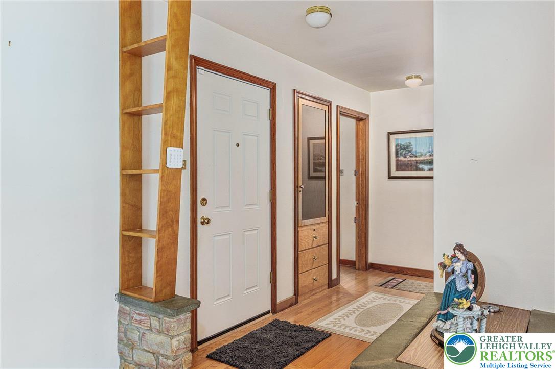 194 Gallagher Road Whitehall, PA 18052 - Photo 7 of 21