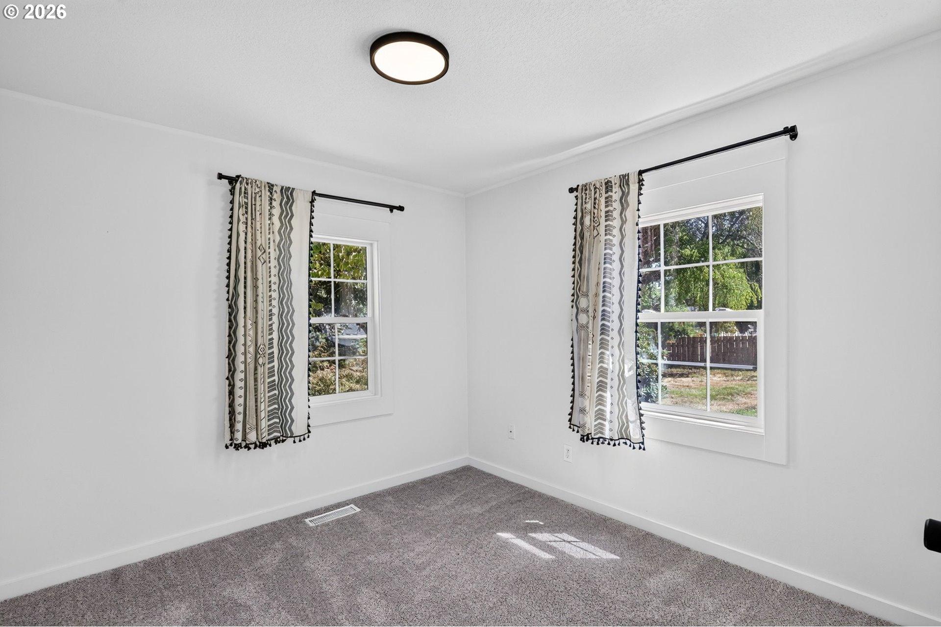 4520 Southeast Chase Road Gresham, OR 97080 - Photo 16 of 38 Gallery Image 16