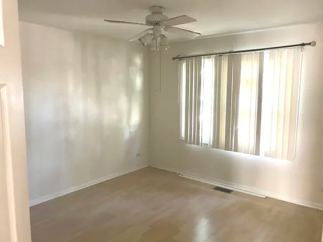 $2,995 | 1120 Fieldstone Lane, Bartlett, IL 60103