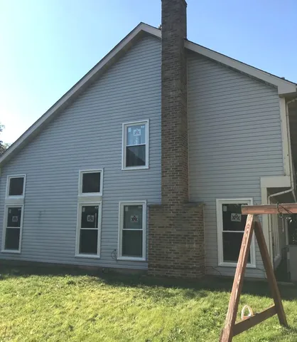 $2,995 | 1120 Fieldstone Lane, Bartlett, IL 60103