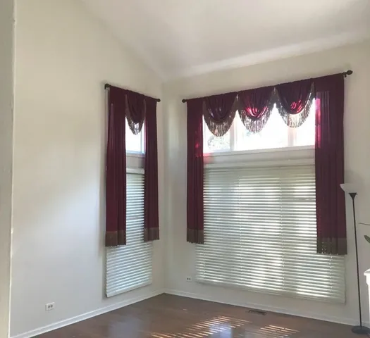 $2,995 | 1120 Fieldstone Lane, Bartlett, IL 60103