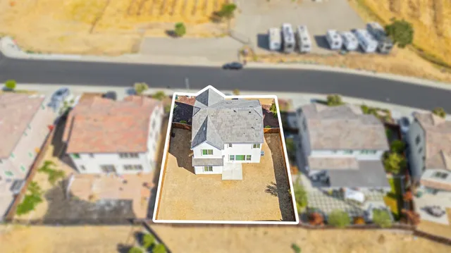 $459,999 | 21248 Grapevine Drive, Patterson, CA 95363