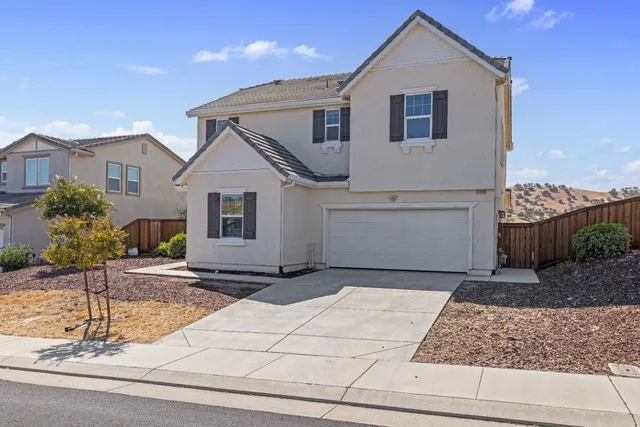 $459,999 | 21248 Grapevine Drive, Patterson, CA 95363