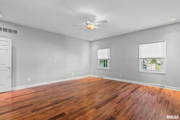 $649,900 | 6600 Carlisle Bend, Springfield, IL 62711