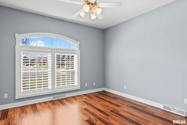 $649,900 | 6600 Carlisle Bend, Springfield, IL 62711