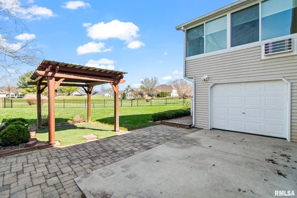$649,900 | 6600 Carlisle Bend, Springfield, IL 62711