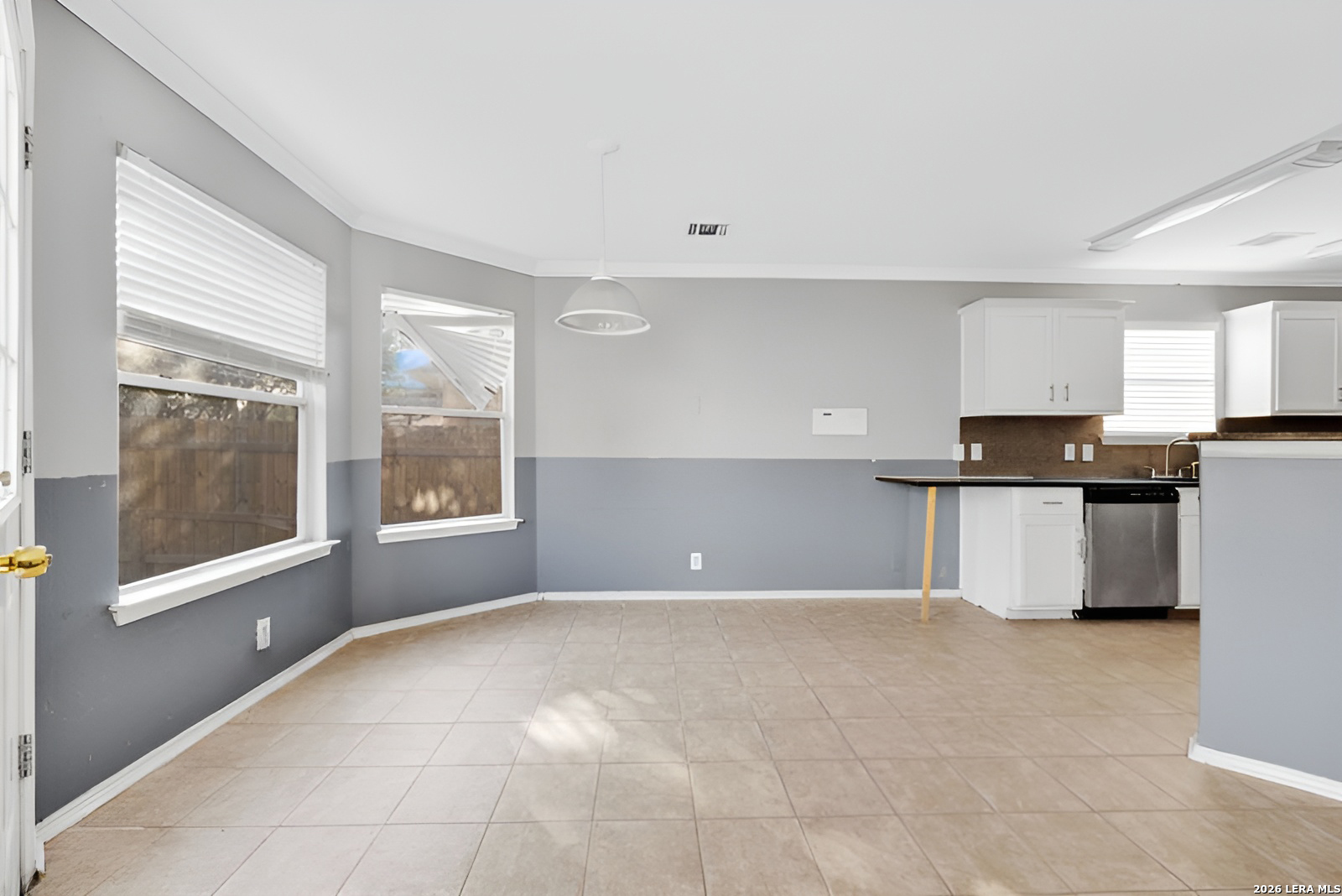 9427 Anderson Way Converse, TX 78109 - Photo 13 of 31