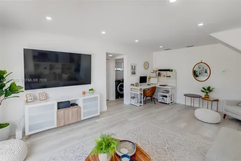 $699,500 | 9340 Northwest 32nd Street, Sunrise, FL 33351