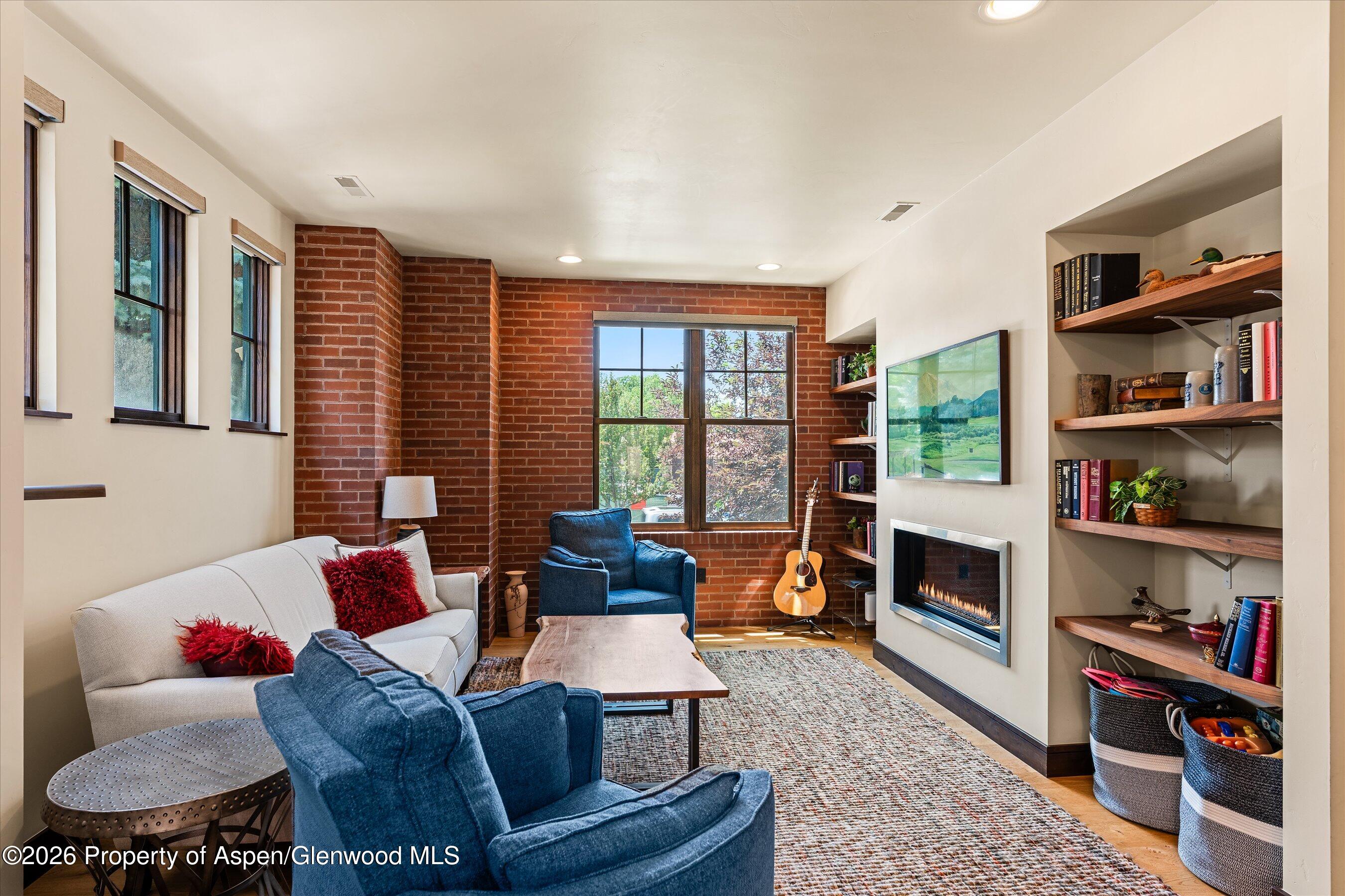 921 Main Street Carbondale, CO 81623 - Photo 6 of 24 08-921MainSt_26062308