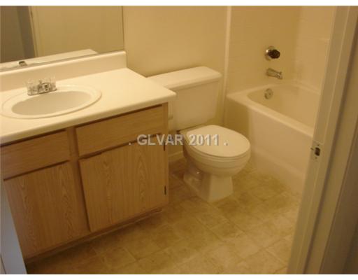 7885 West Flamingo Road, Unit 1117 Las Vegas, NV 89147 - Photo 9 of 9 Bathroom.