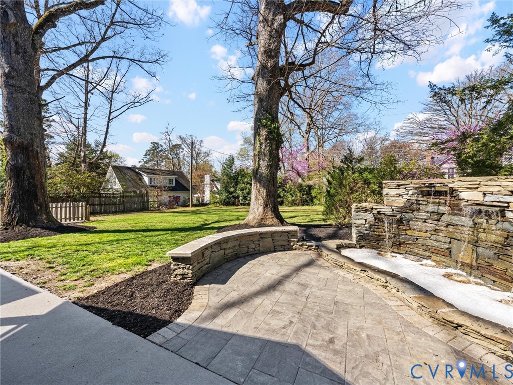 200 North Ridge Road Henrico, VA 23229 - Photo 78 of 85 a view of a park with large trees