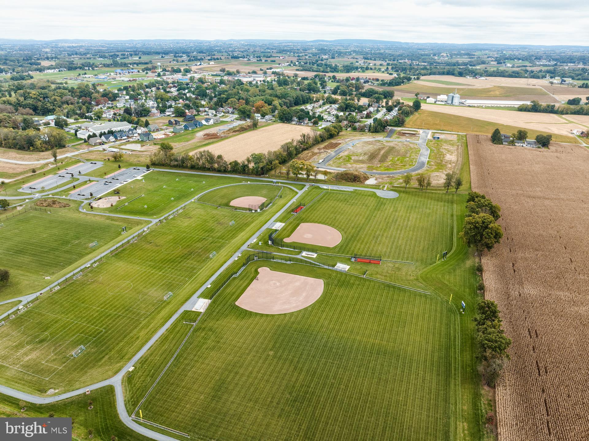 900 Skip Lane, Unit CALDWELL Lancaster, PA 17602 - Photo 8 of 13 Village Park