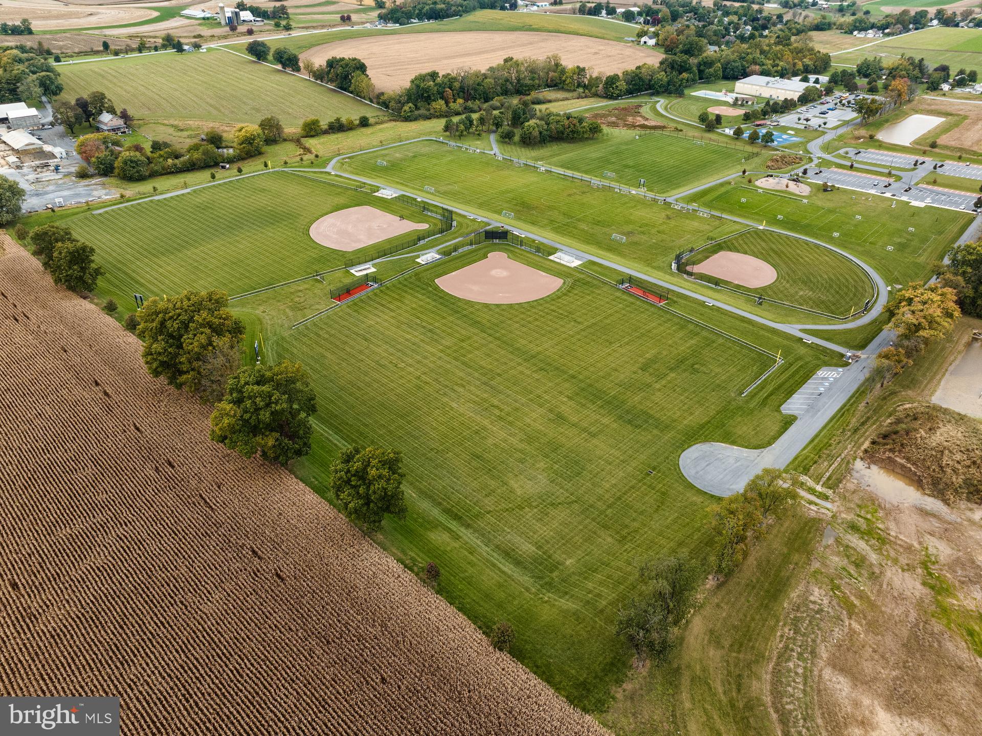 900 Skip Lane, Unit CALDWELL Lancaster, PA 17602 - Photo 9 of 13 Village Park