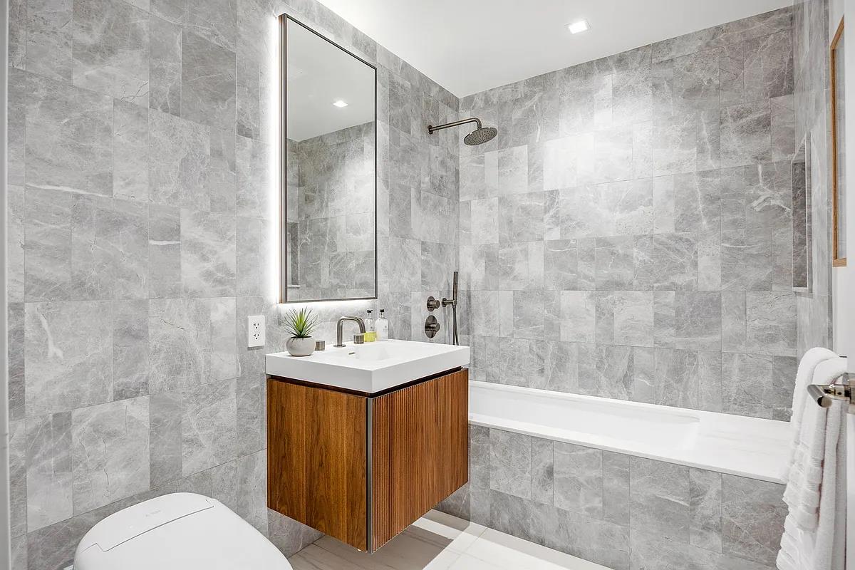 250 East 25th Street, Unit 11A Manhattan, NY 10010 - Photo 19 of 25