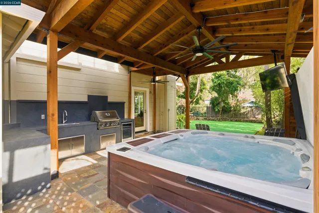 $2,450,000 | 82 Sleepy Hollow Lane, Orinda, CA 94563