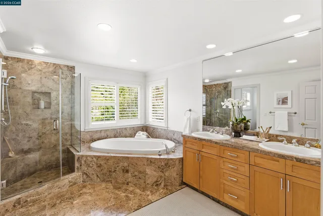 $2,450,000 | 82 Sleepy Hollow Lane, Orinda, CA 94563