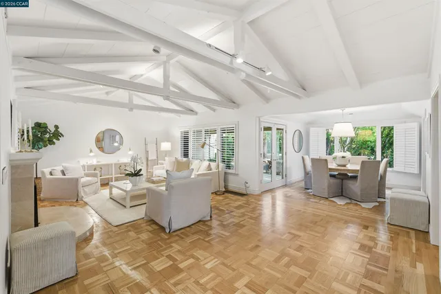 $2,450,000 | 82 Sleepy Hollow Lane, Orinda, CA 94563