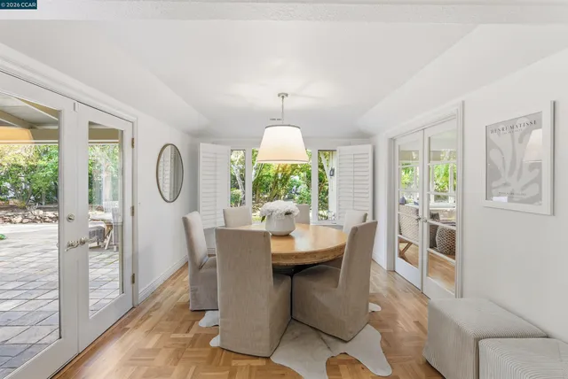 $2,450,000 | 82 Sleepy Hollow Lane, Orinda, CA 94563