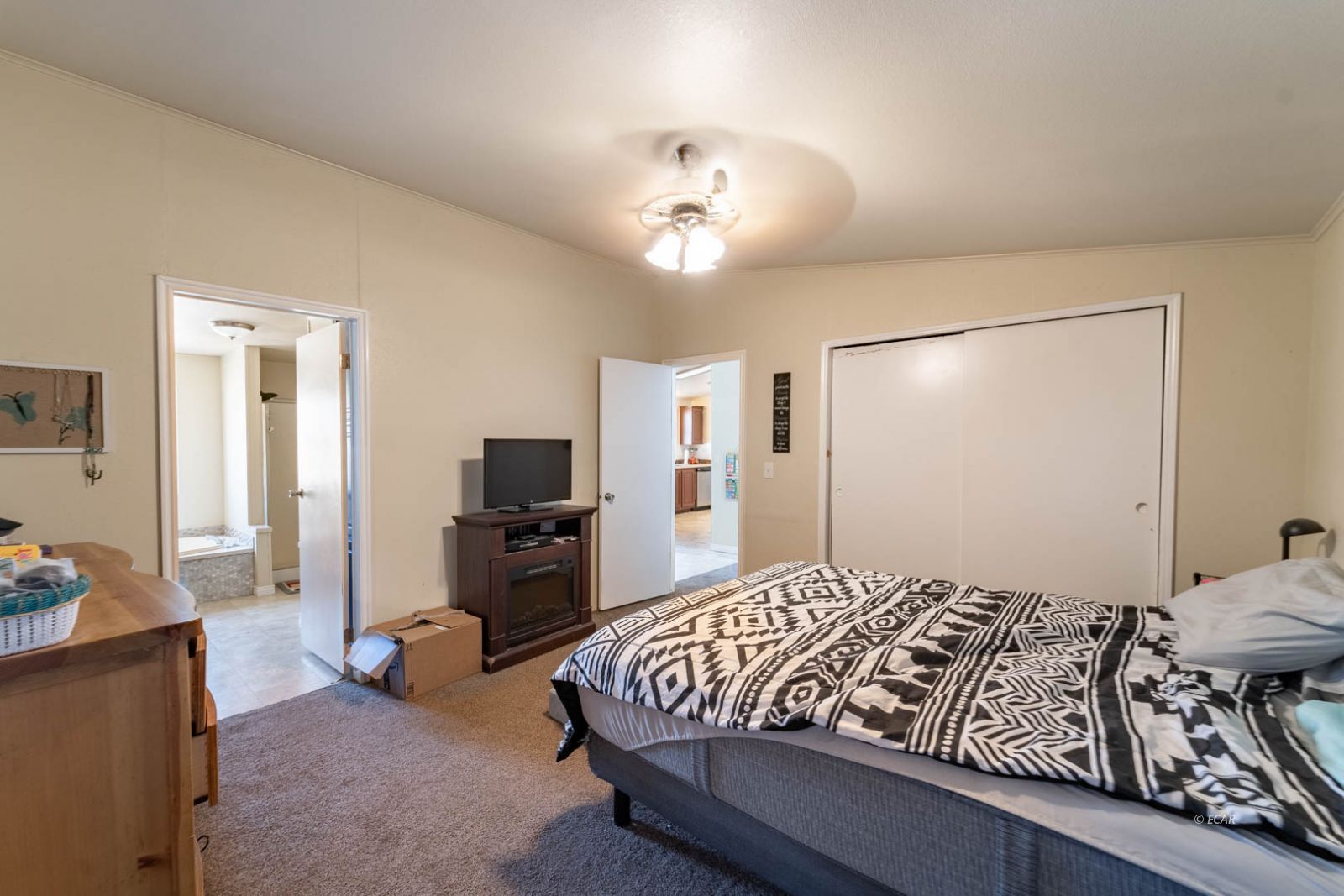 709 Spring Valley Parkway Spring Creek, NV 89815 - Photo 17 of 44 Gallery Image 17