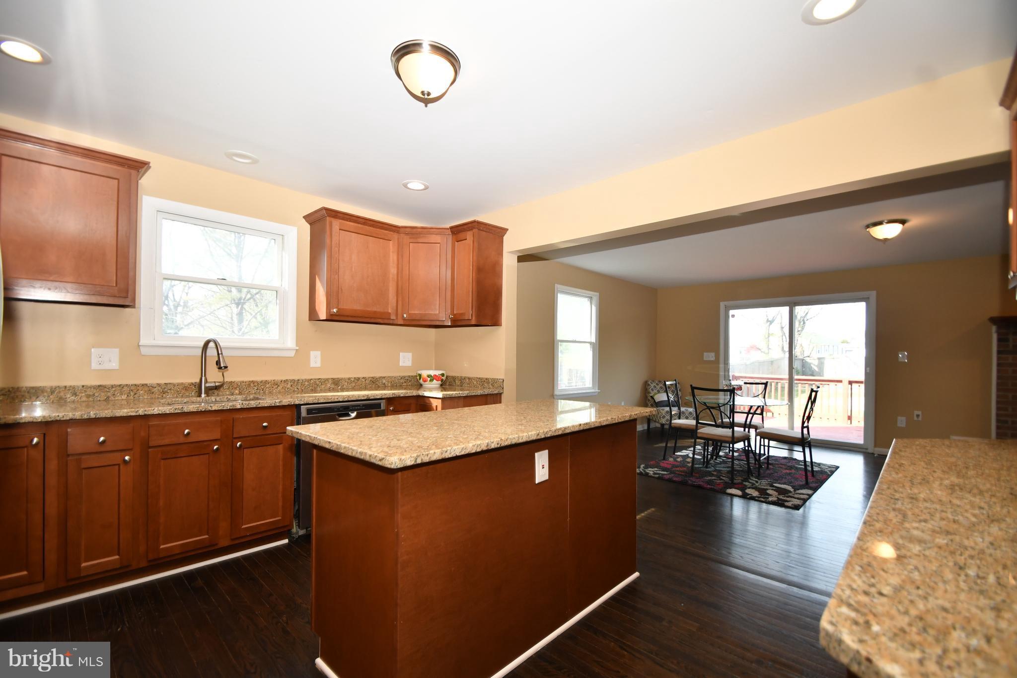 327 Riverside Drive Baltimore, MD 21221 - Photo 9 of 30 Kitchen
