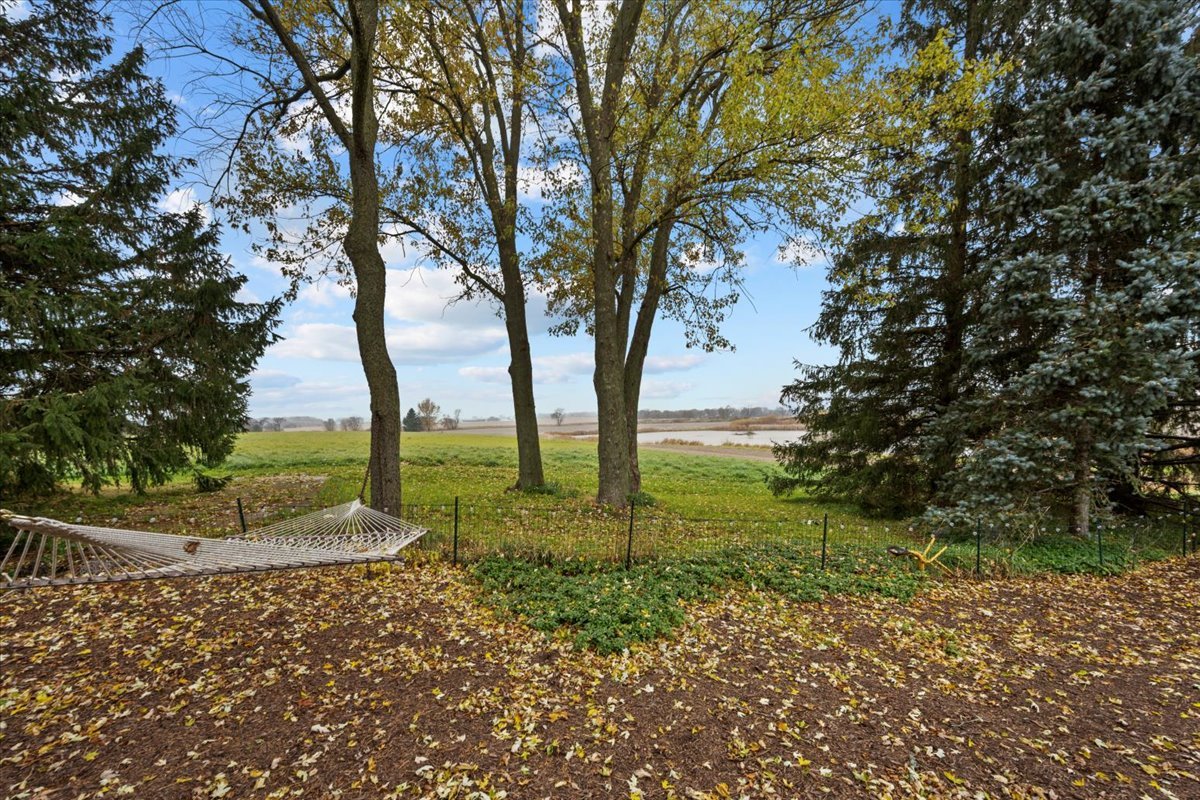 9-n050 Dittman Road Elgin, IL 60124 - Photo 54 of 54 a view of a garden with an trees