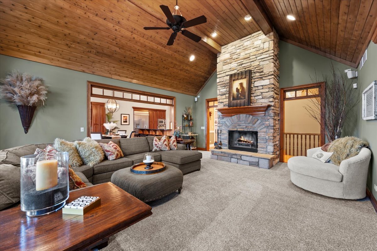 9-n050 Dittman Road Elgin, IL 60124 - Photo 10 of 54 a living room with furniture and a fireplace