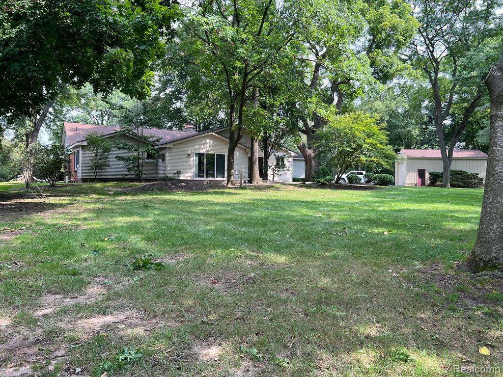 2575 West Auburn Road Rochester Hills, MI 48309 - Photo 4 of 51