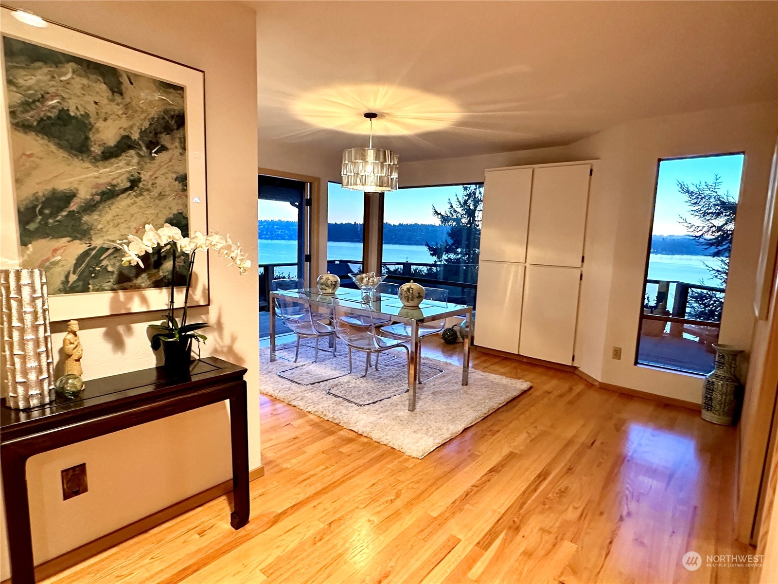 8045 West Mercer Way Mercer Island, WA 98040 - Photo 16 of 38 a living room with furniture and wooden floor