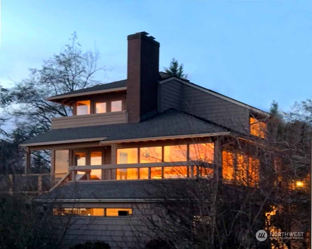 8045 West Mercer Way Mercer Island, WA 98040 - Photo 2 of 38 a view of building exterior