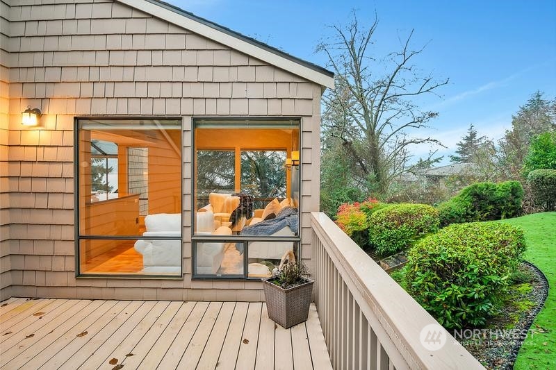 8045 West Mercer Way Mercer Island, WA 98040 - Photo 35 of 38 a balcony with wooden floor and outdoor space