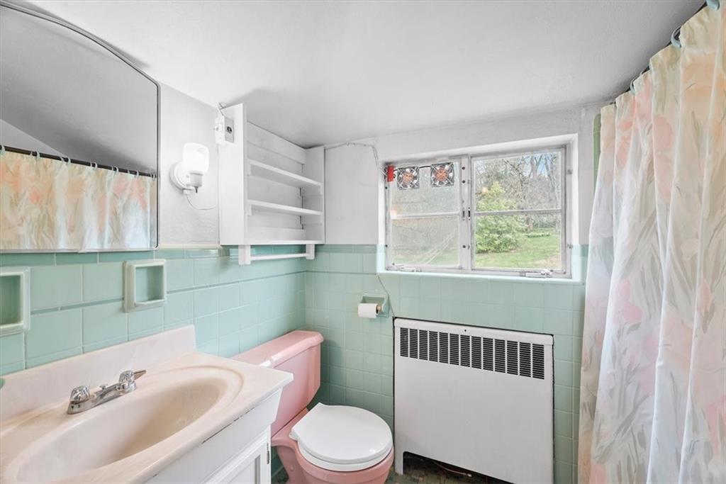 303 Idlewood Road Pittsburgh, PA 15235 - Photo 14 of 31 Gallery Image 14
